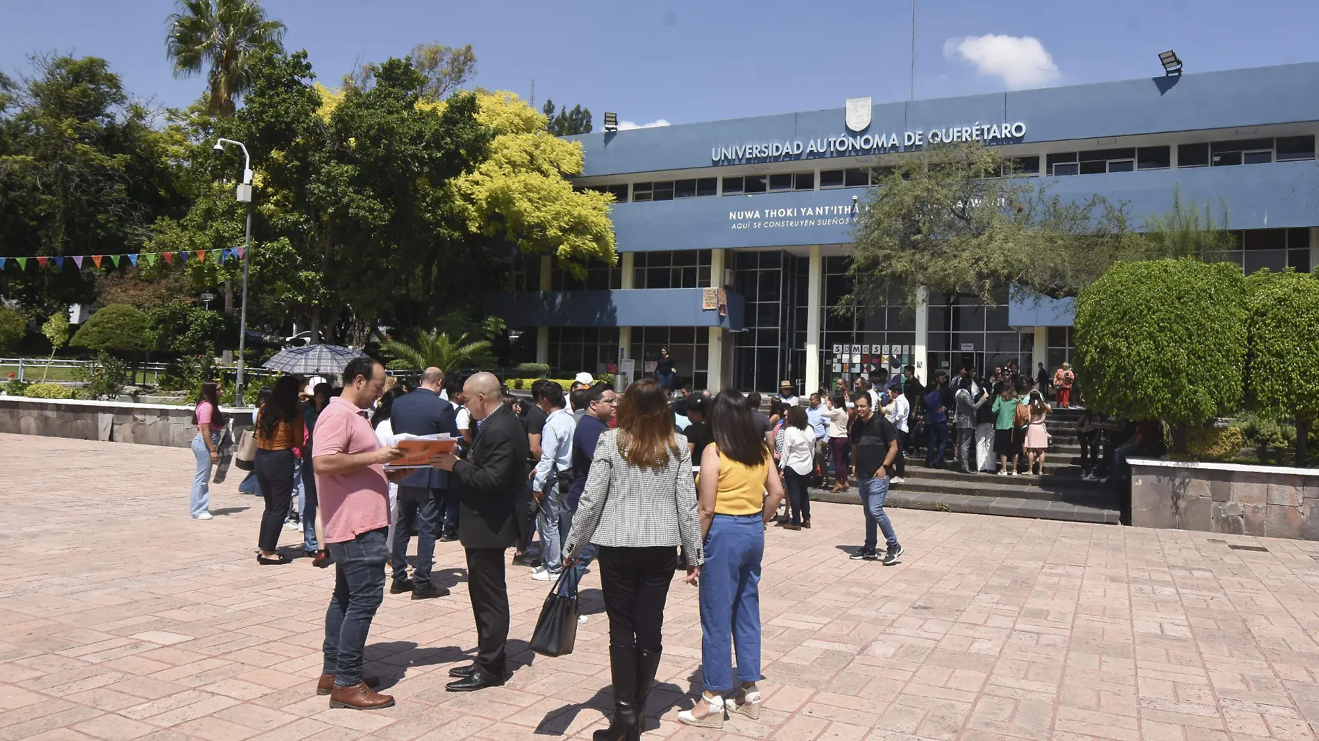 CANDIDATOS DEBERAN